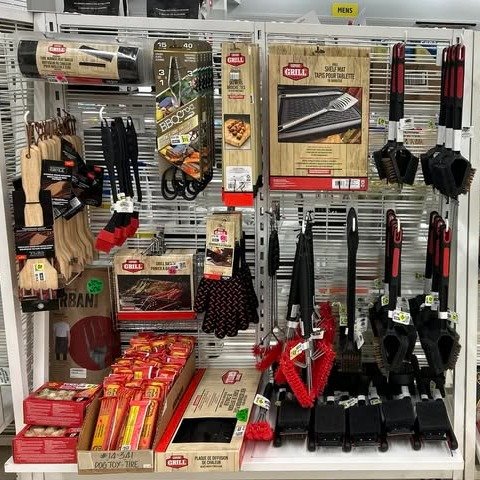 A map of Moose Jaw, Saskatchewan, with a clear marker pinpointing the exact location of MJ Liquidation. The map should be clean and easy to read, with directions provided. Technical specs: High-resolution map image